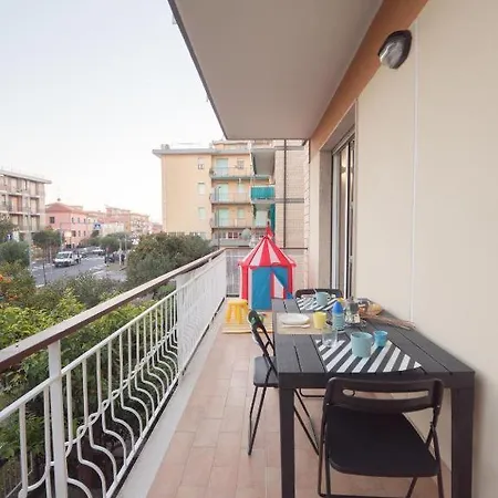 Lejlighed 150m Dal Mare, Ampio Trilocale Con 2 Bagni E Ac Ceriale